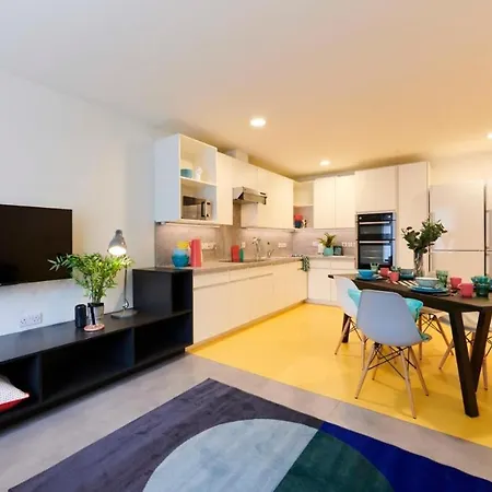 Ξενοδοχείο με διαμερίσματα Modern Single En-suite Bedrooms In 5 Bedroom Apartments, City Centre - Dorset Point